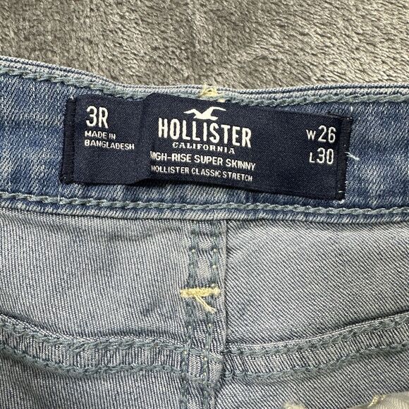 Hollister Jeans Women’s 3R 26x30‎ Blue High Rise Super Skinny Distressed NWT - Picture 4 of 14